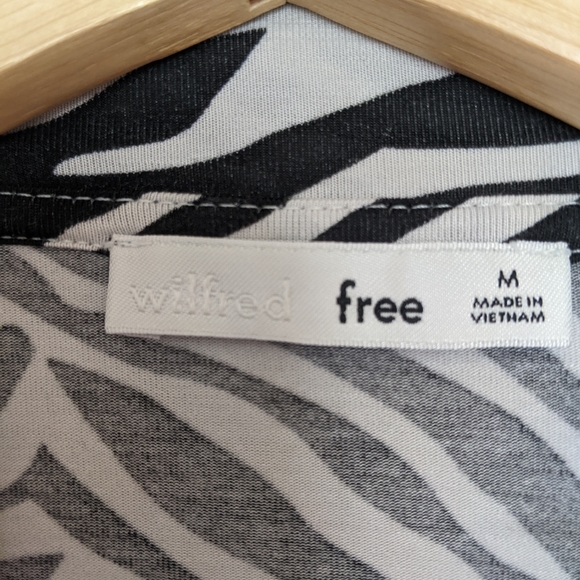 Wilfred free crop top - Picture 3 of 3